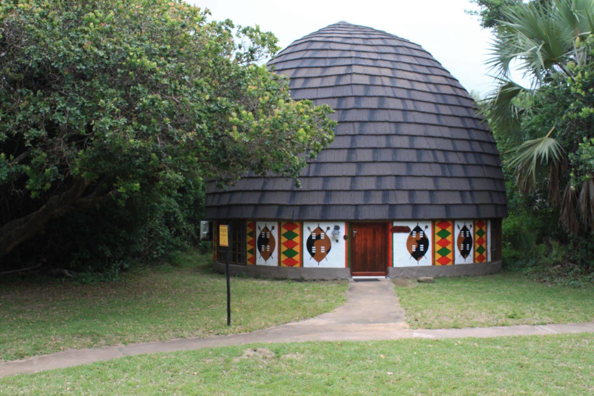 Gooderson Dumazulu Lodge Hluhluwe Exterior photo